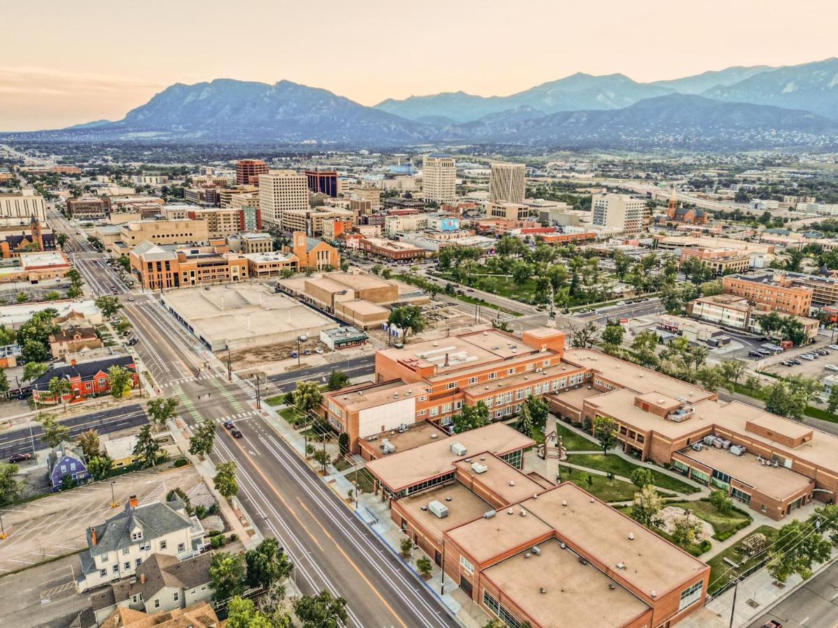 Вилла Downtown Colorado Springs House Экстерьер фото